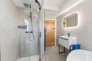 Photo 39- click for photo gallery